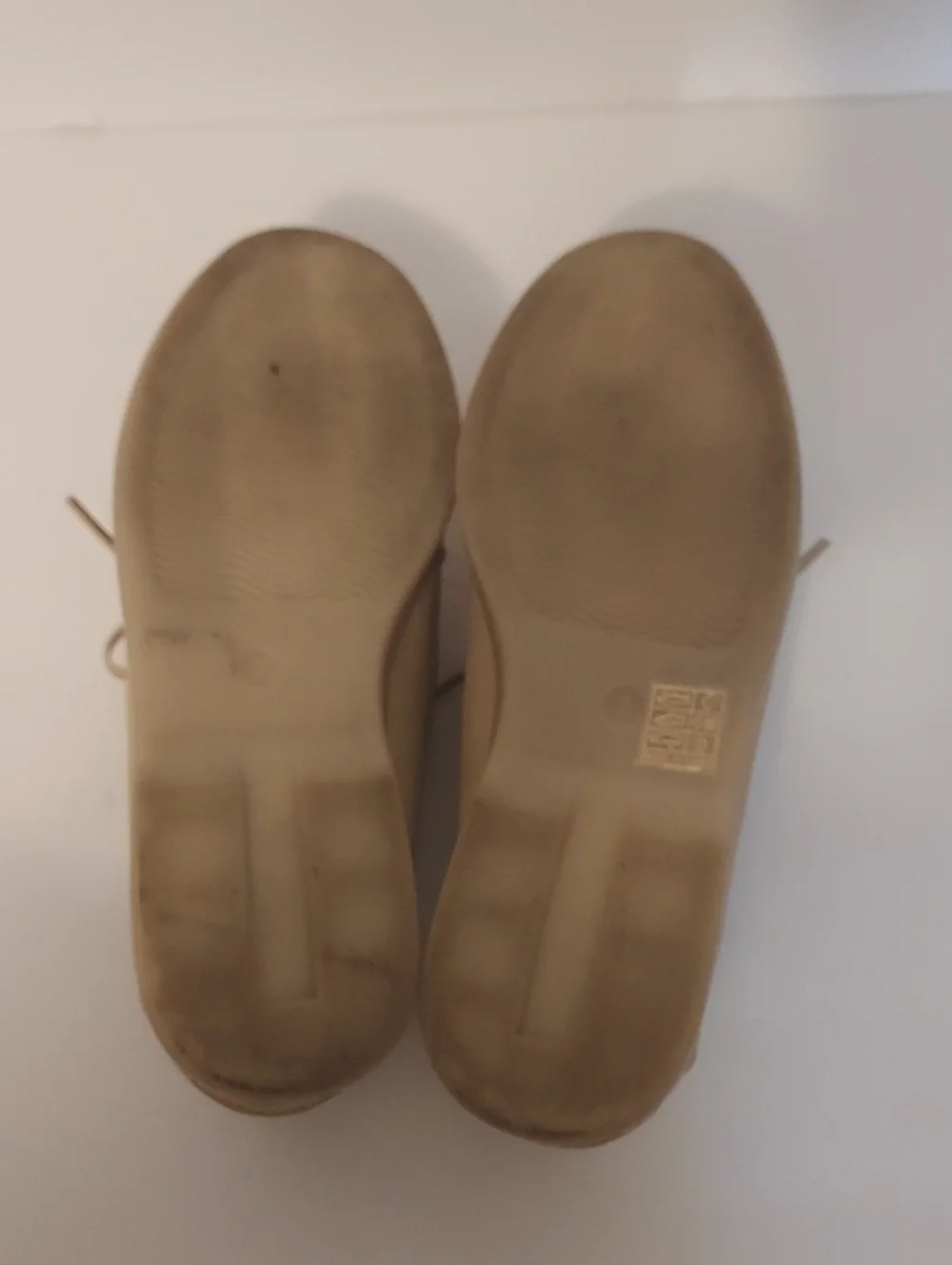 JustFab Faux Suede Boat Shoe Beige Tan Cream Size 7